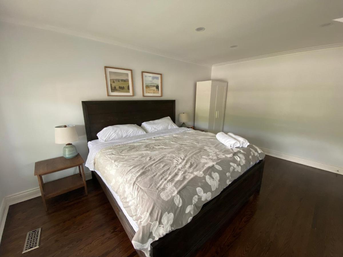Yonge And Finch Subway !L Spacious & Bright Private Bedroom With Shared Amenties Τορόντο Εξωτερικό φωτογραφία